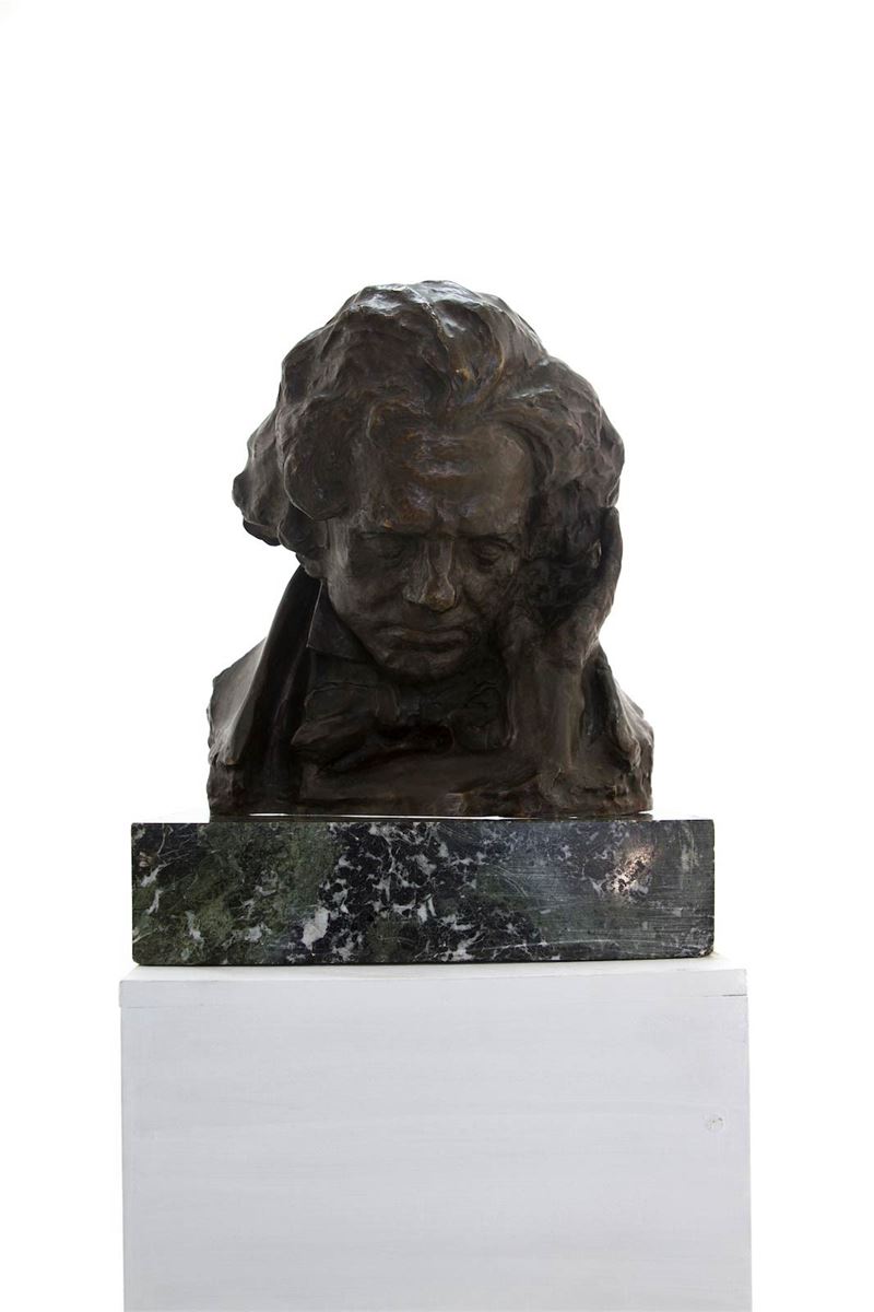 Grande Busto in Bronzo Raffigurante Ludwig Van Beethoven