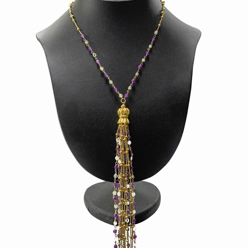 Collana in Oro Rosso con Pietre