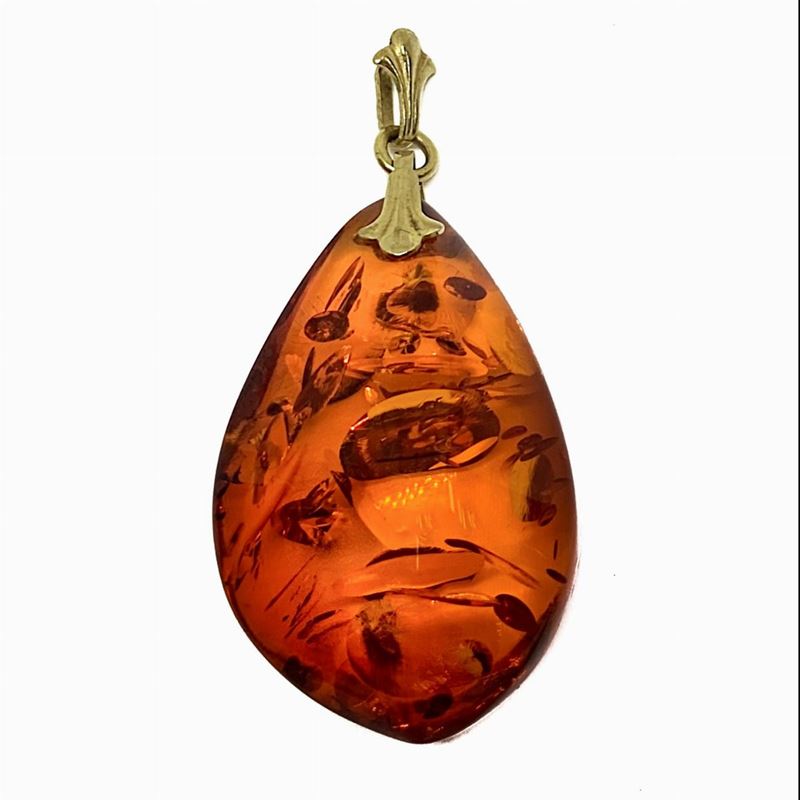 Pendentif in Goccia D’ambra