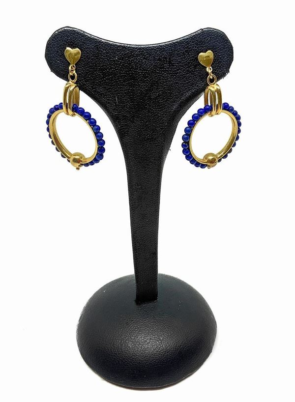 Gold circle earrings