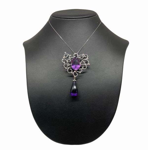 Necklace with platientif