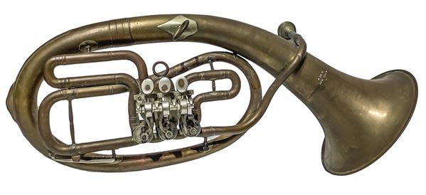Antique tenor horn