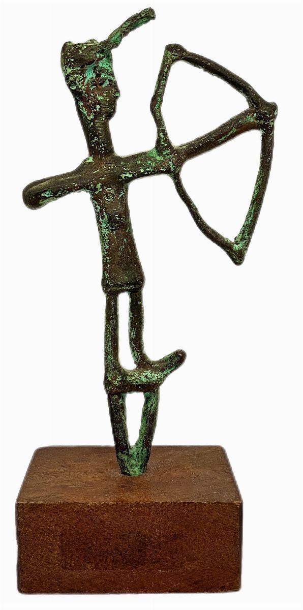 Wrought bronze sculpture depicting a warrior with a bow.
