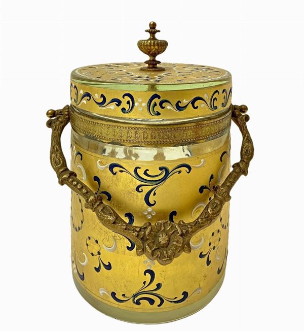 Composter in glass and painted metal