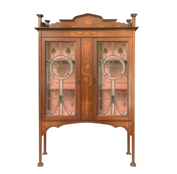 Low Liberty display cabinet 