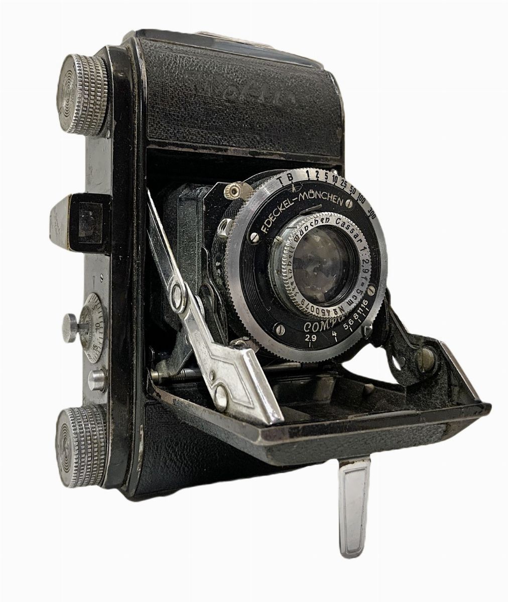 Fotocamera a Soffietto Deckel Monchel, Modello Compur
