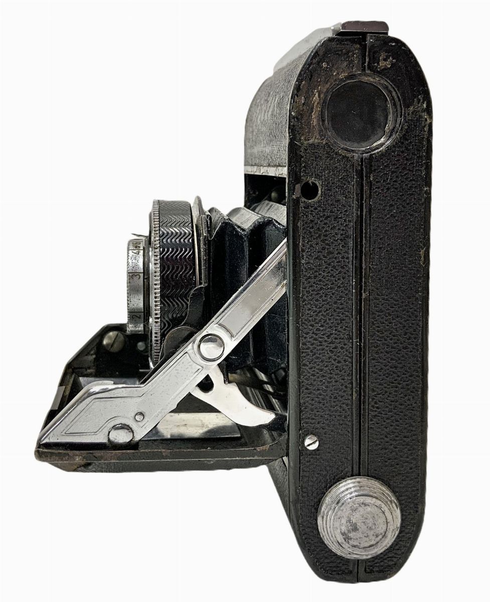 Fotocamera a Soffietto Deckel Monchel, Modello Compur