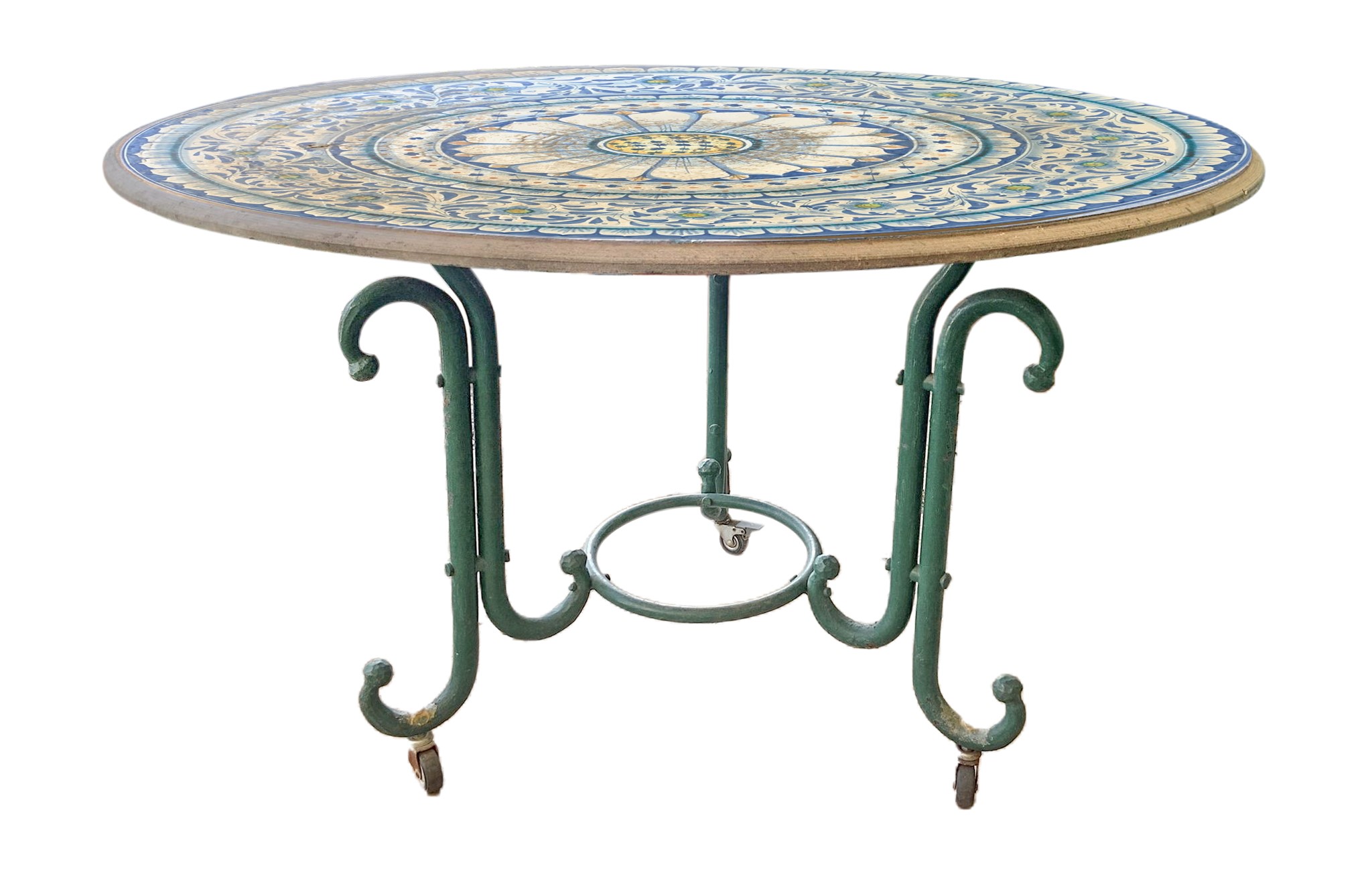 Tavolo rotondo in pietra lavica