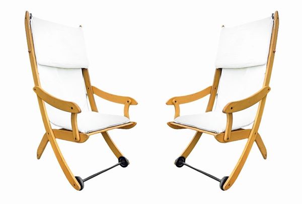 Pair of reclining garden chairs / deckchairs