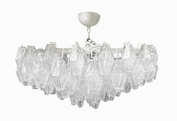 Production Murano, Venini in style. Suspension lamp with chrome metal structure and elements in polyhedral form transparent glass. oxidation Signs along the structure. Years 70.Produzione Murano, in VeniniDiametro 70 cm Style