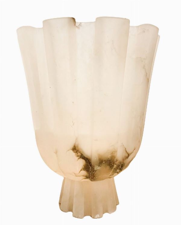 French production, large alabaster vase with large ribs worked surface. Years & Rsquo 30, and showing geometric pattern. Signs of ...