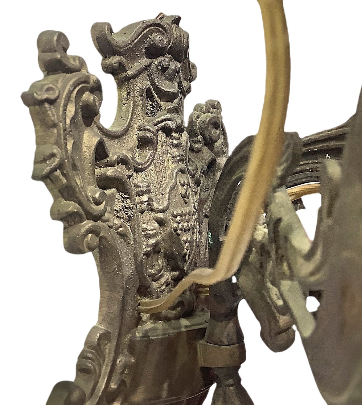 Coppia di Appliques in Bronzo Dorato a Tre Luci