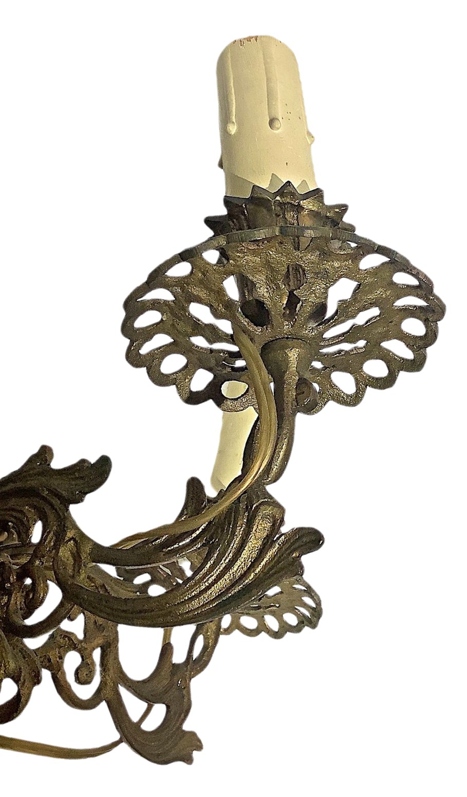 Coppia di appliques in bronzo dorato a tre luci