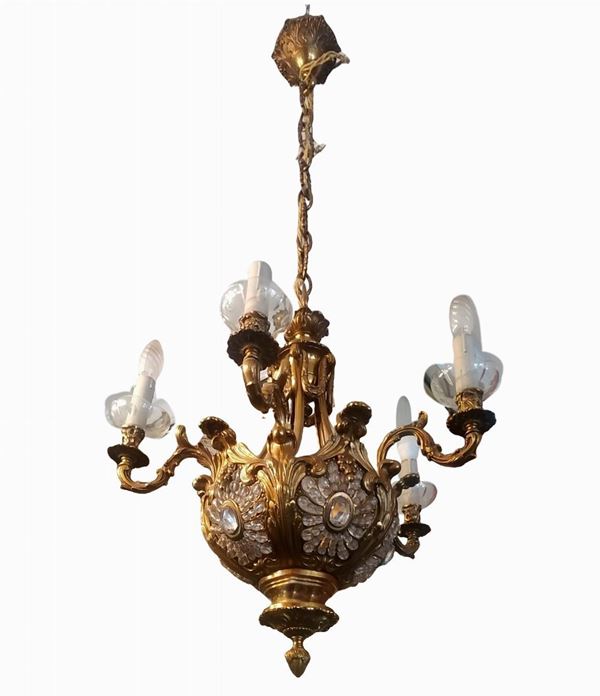 Gilded bronze chandelier with toasts