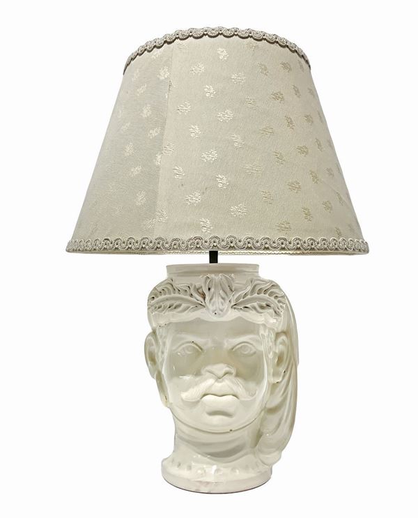 Lamp with Caltagirone majolica base depicting a Moor