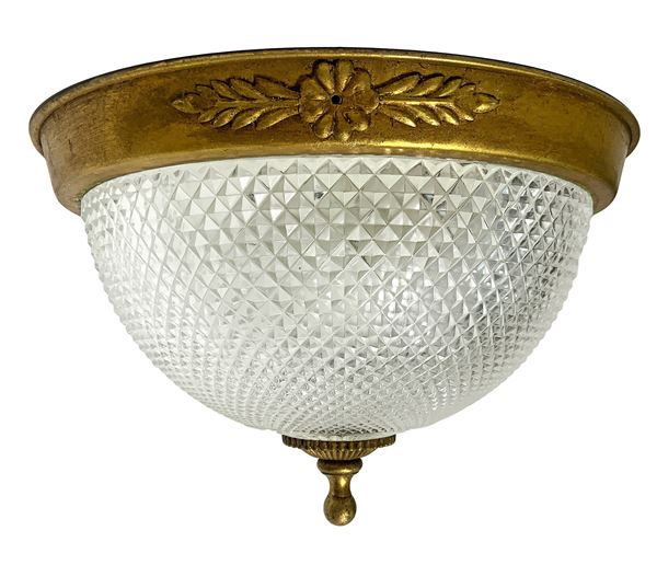 Ceiling lamp in frosted glass and base in golden metal