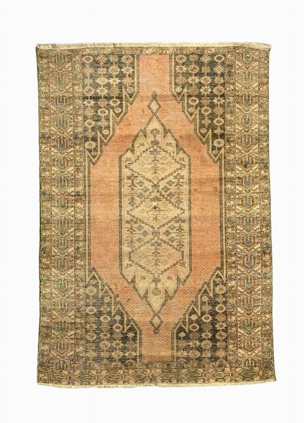 Rug