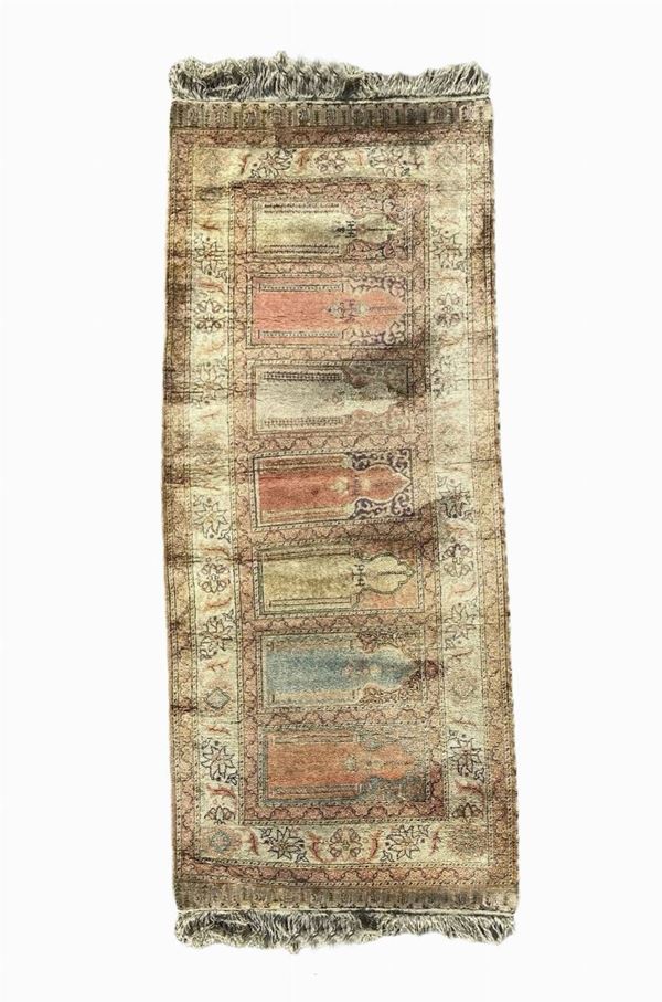 Rug
