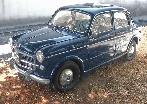 Fiat 1100/103 (1956) Km 4930
CHASSIS N. 290812
ENGINE: 4 cylinders
DISPLACEMENT: 1089 cm3
FISCAL POWER: CV 13
BODYWORK: Closed

Excellent condition, professional restoration. Absence of rust.