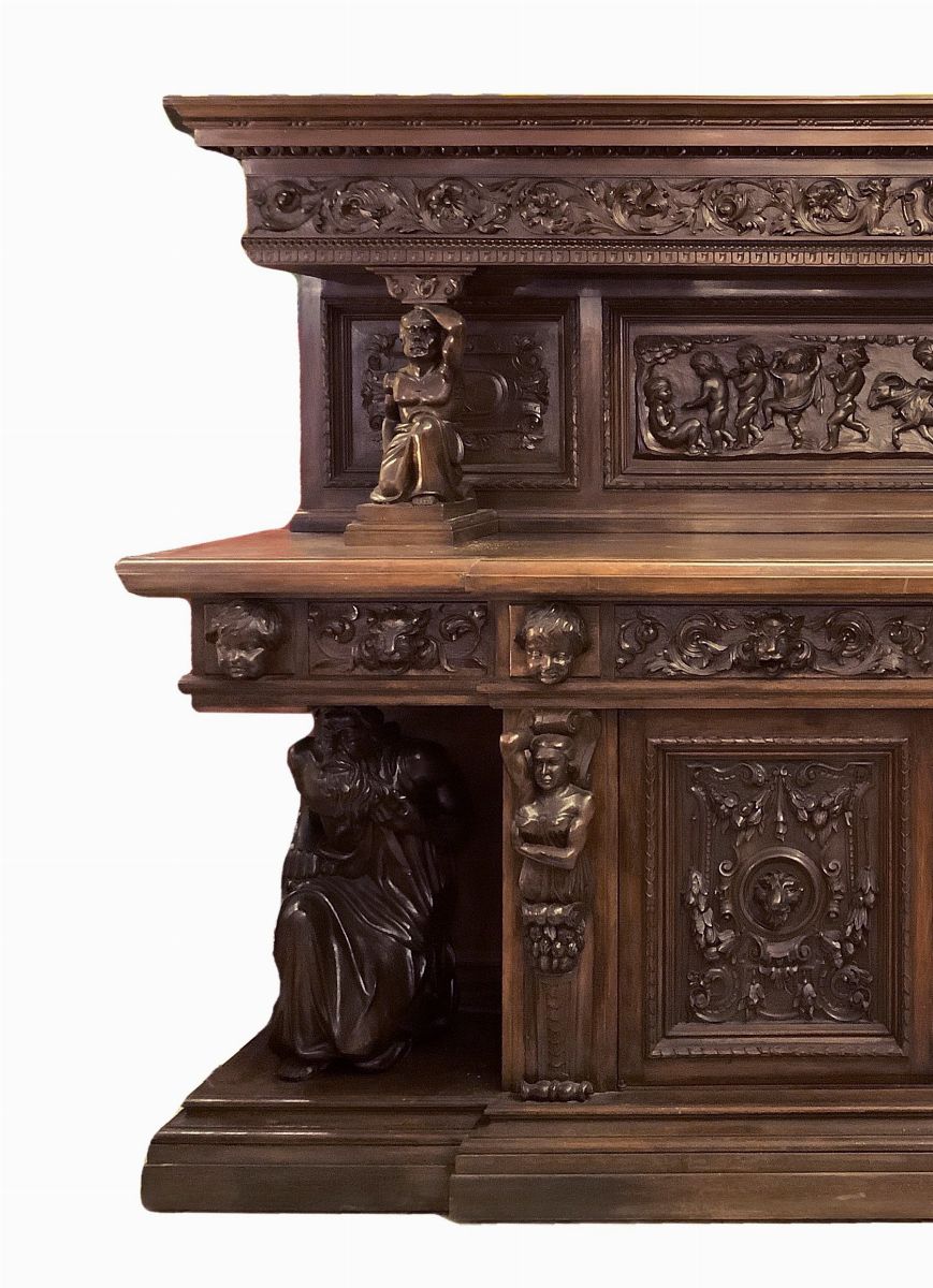 Credenza