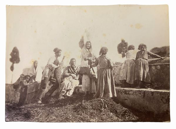 Wilhelm Von Gloeden - Group of characters in Sicilian costumes