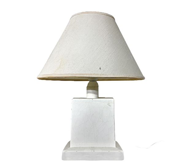 Square lamp in white ceramic