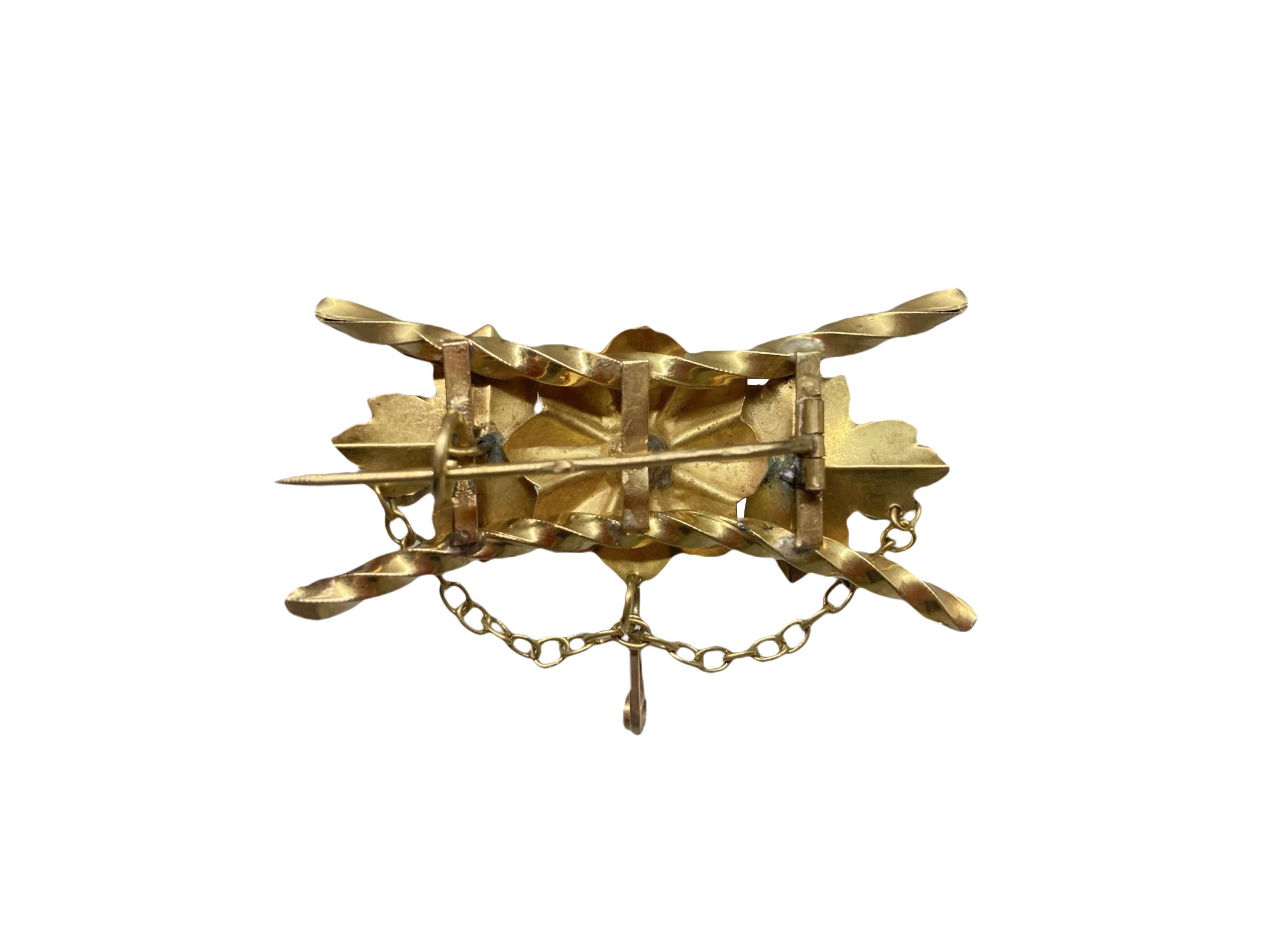 Spilla in Oro a Basso Titolo