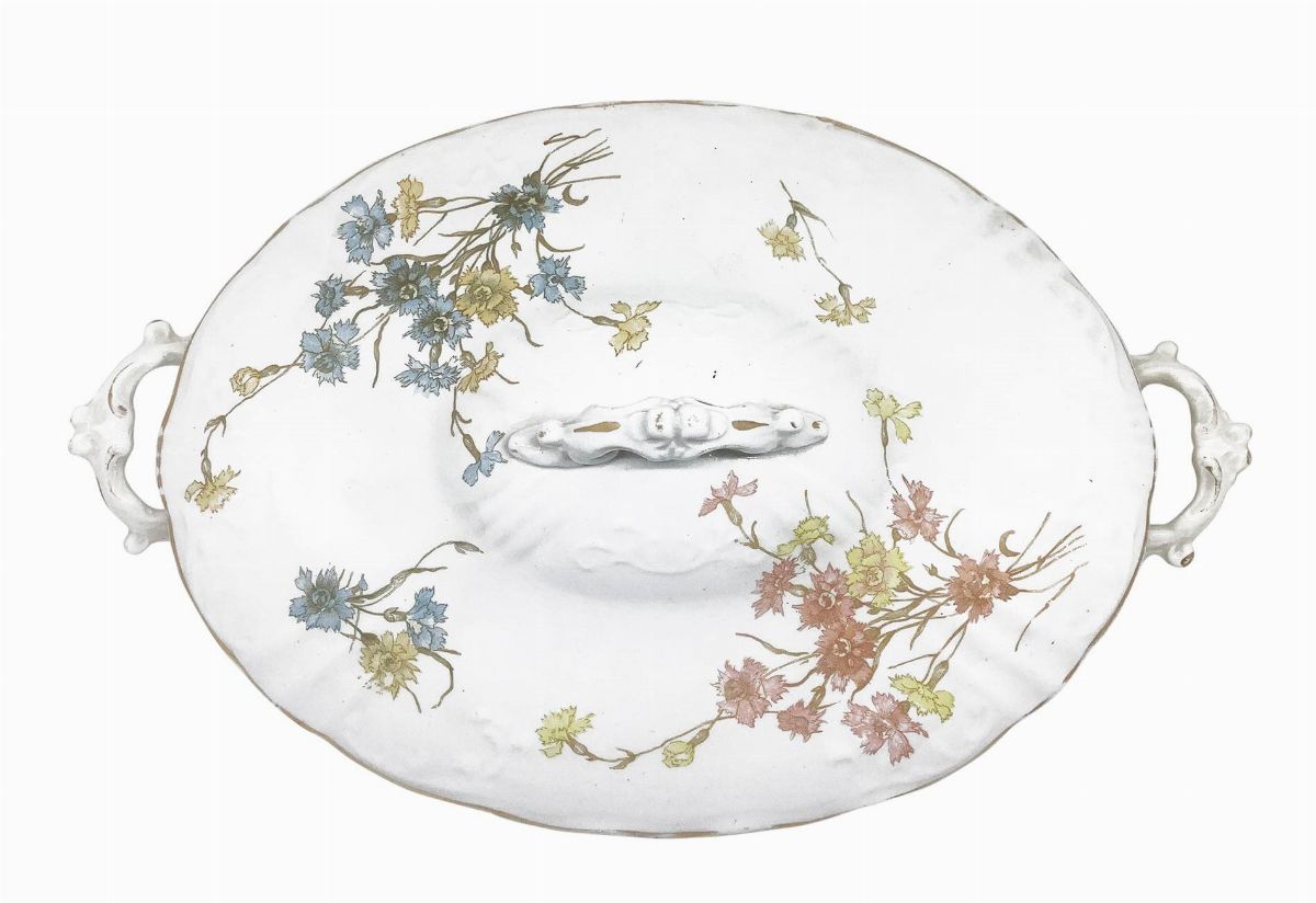 Zuppiera con fondo bianco e decorazione a ramage e fiori