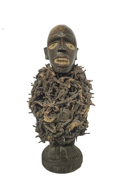 Fetish Bakongo, Yombe Nkisi Nkondi, D.R, mid-twentieth century, Congo. H 67 cm