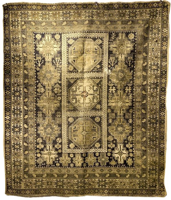 Shirwan Baku carpet