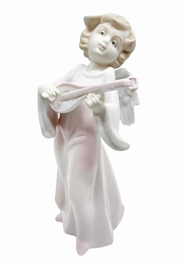 Royal Class Porcellain - Angel with guitar