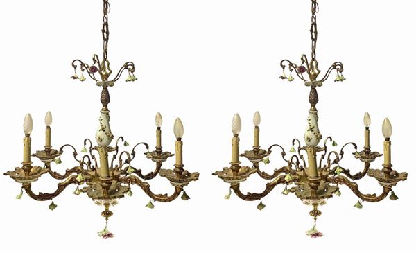 Coppia di lampadari a sei luci