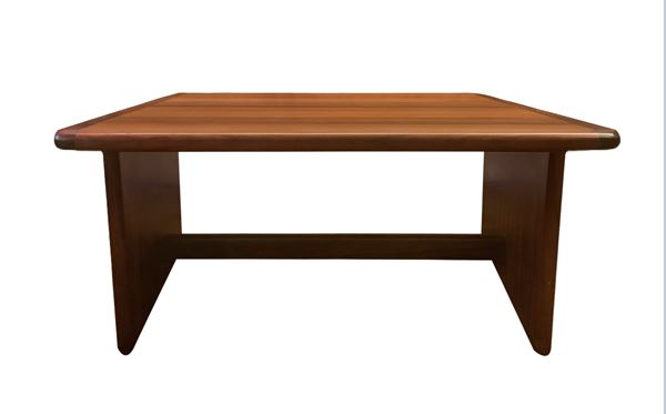 Afra Tobia Scarpa per Maxalto - Tavolo da salotto in legno di palissandro 