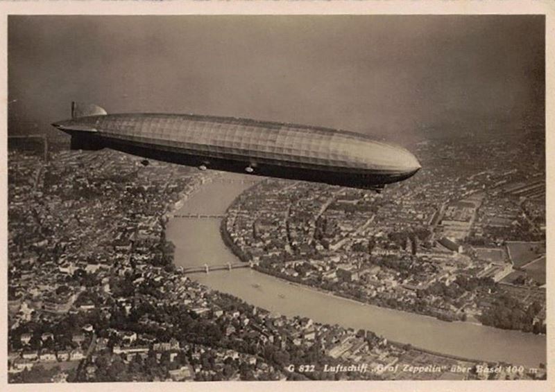 Cartolina Fotografica Zeppelin G 822 Sorvola Basilea