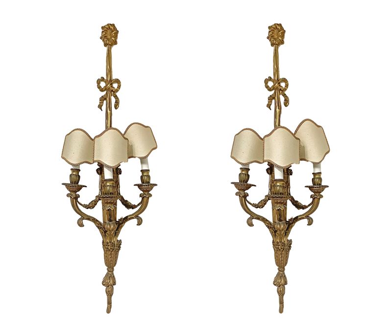 Coppia di Applique in Bronzo Dorato a Tre Luci