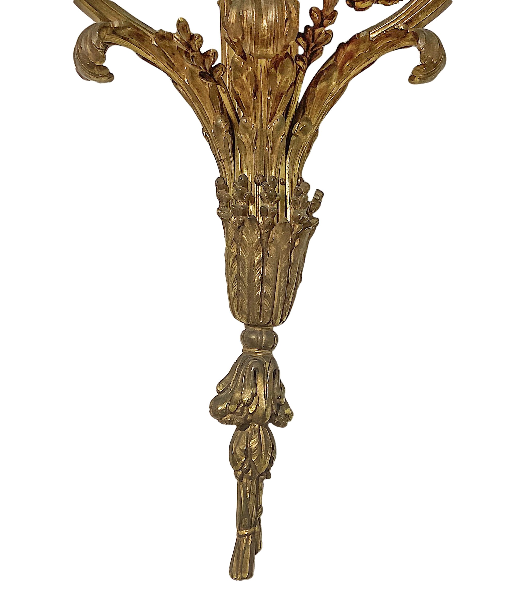 Coppia di Applique in Bronzo Dorato a Tre Luci