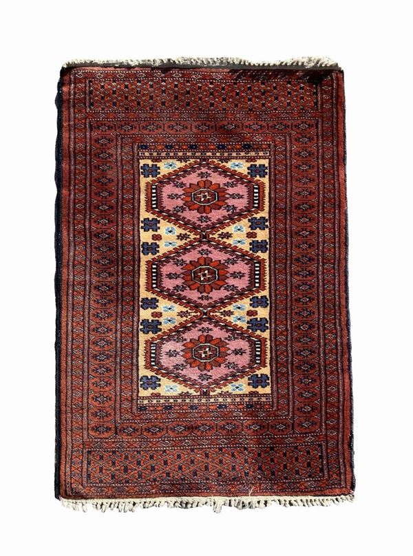 Rug