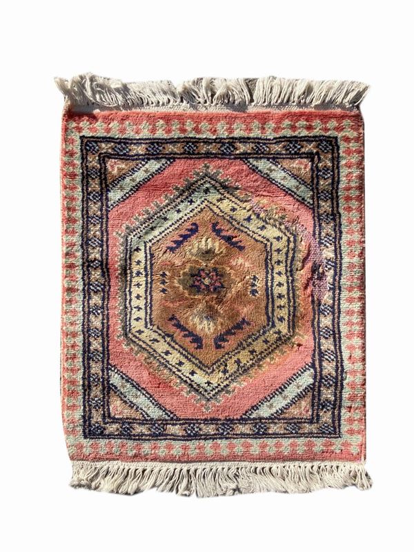 Small carpet