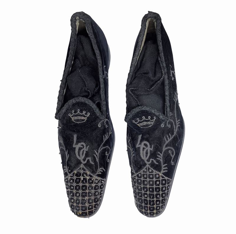 Scarpe pantofole d'epoca, ricamo, Inizi XIX secolo