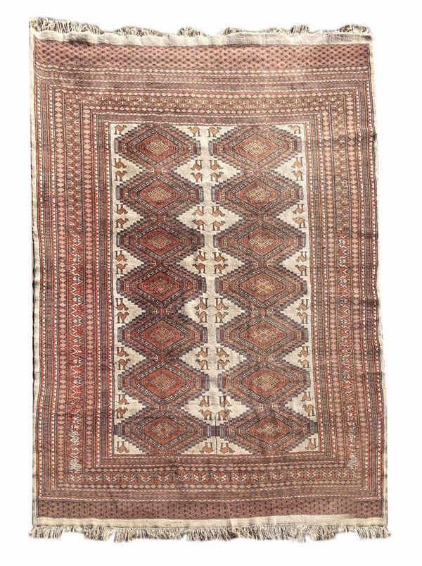 Rug