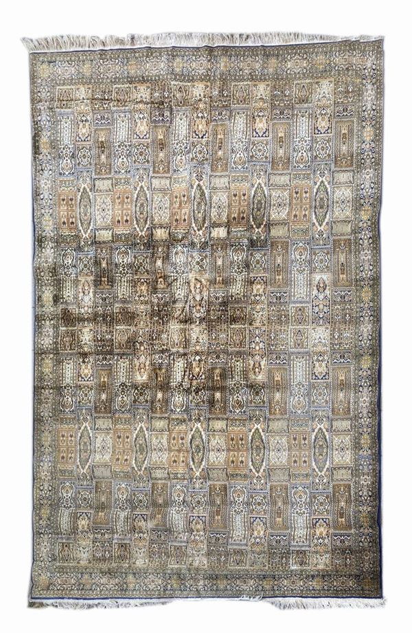 Rug