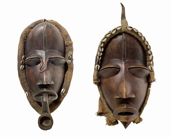 Coppia di maschere africane