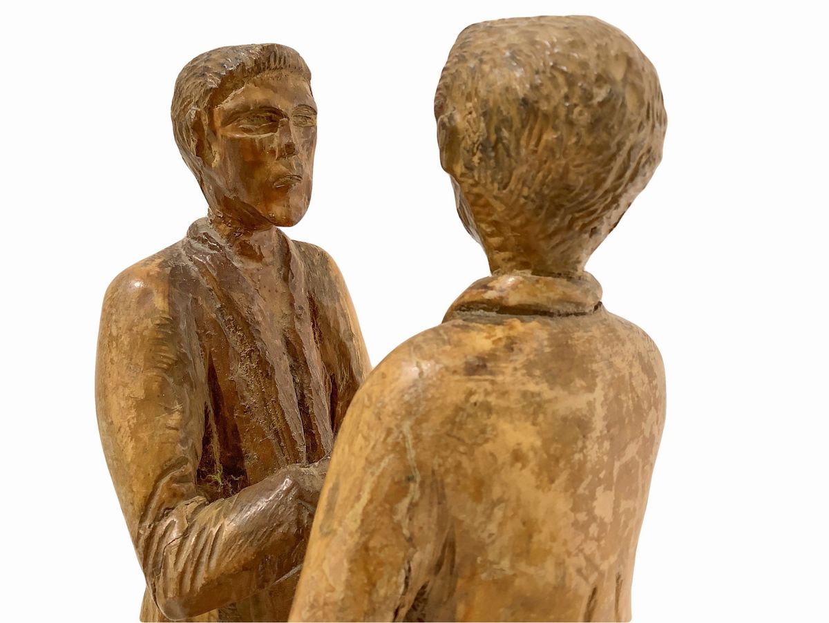 Scultura in Legno D'ulivo "L'amicizia"