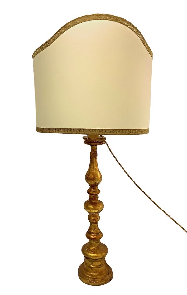 Lamp in gilded wood with fabric fan