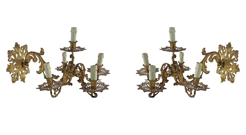 Coppia di Applique a Cinque Luci in Bronzo Dorato