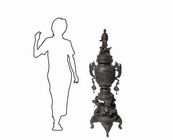 Incense burner in bronze
