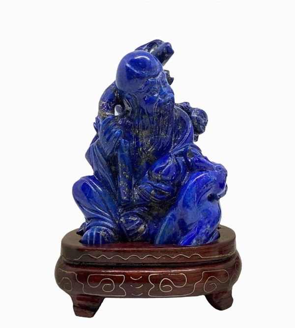 Guanyin in lapislazzuli