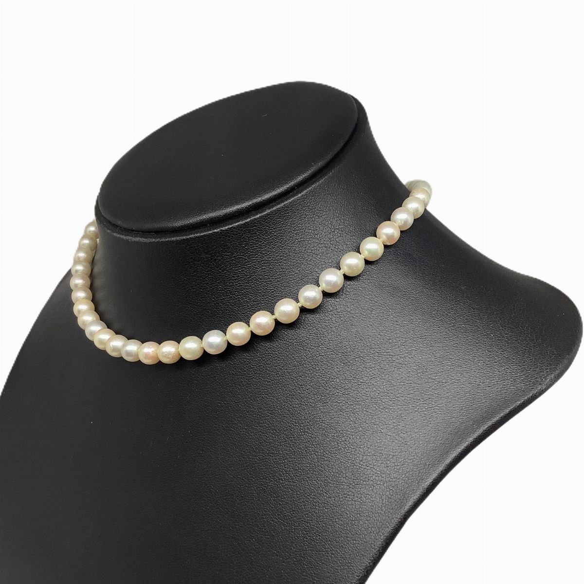 Collana in perle e susta oro