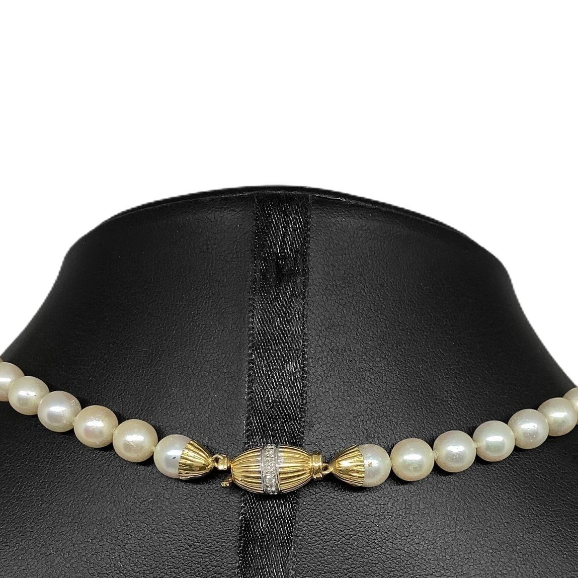 Collana in perle e susta oro
