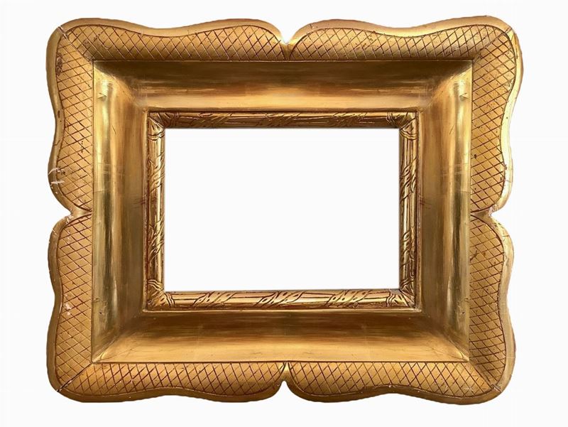 Cornice a Vassoio in Legno Dorato a Foglia